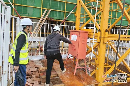 东临新区开展建筑施工机械设备安全专项检查，筑牢安全生产防线